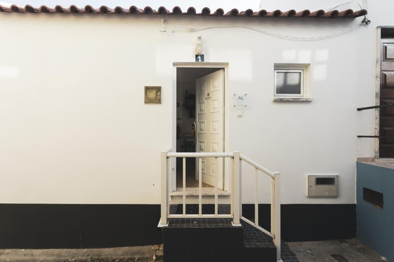 04 - Loft In The Heart Of Peniche