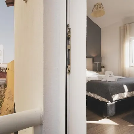 Best Houses 04 - Loft In The Heart Of Peniche Exterior photo